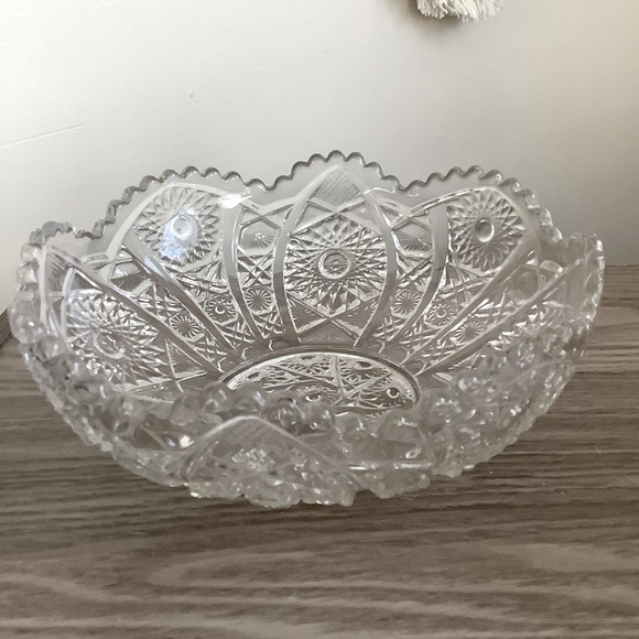 Imperial Glass Clear Pressed Glass bowl with Sawtooth Edge arches - Picture 1 of 5